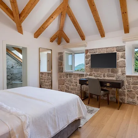 Ljubica Holiday home *